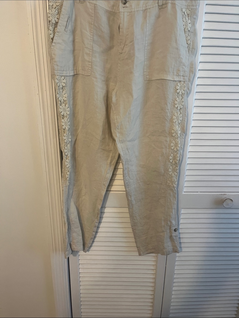 Neiman Marcus Beige Linen Crochet-Trim Pants